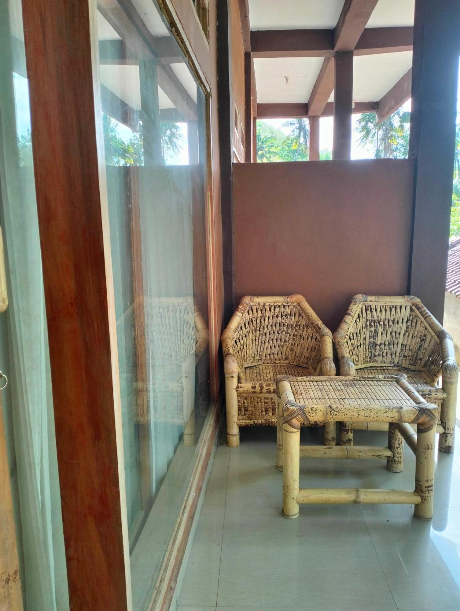 Fullmoon Homestay Kuta  Exteriér fotografie