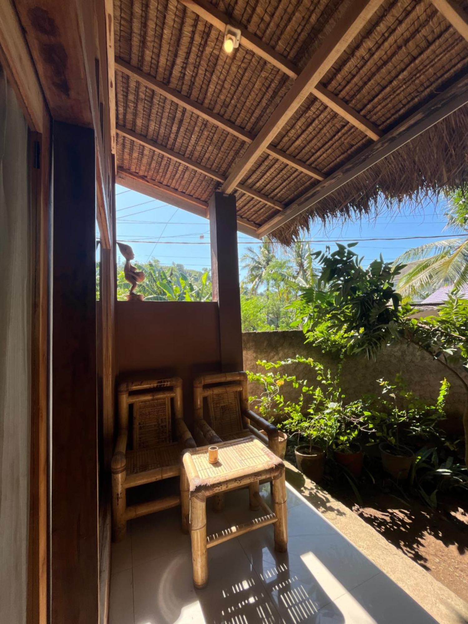 Fullmoon Homestay Kuta  Exteriér fotografie